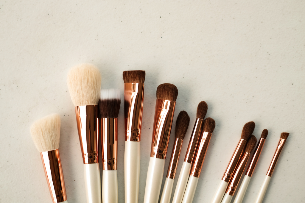 How To Clean Your Makeup Brushes (and sponges)